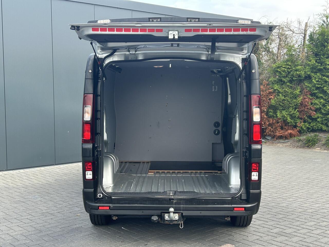 Opel VIVARO 1.6 CDTI 126 PK / L1H1 / 1e EIG. / AIRCO / CRUISE / CAMERA / TREKHAAK / BLUETOOTH