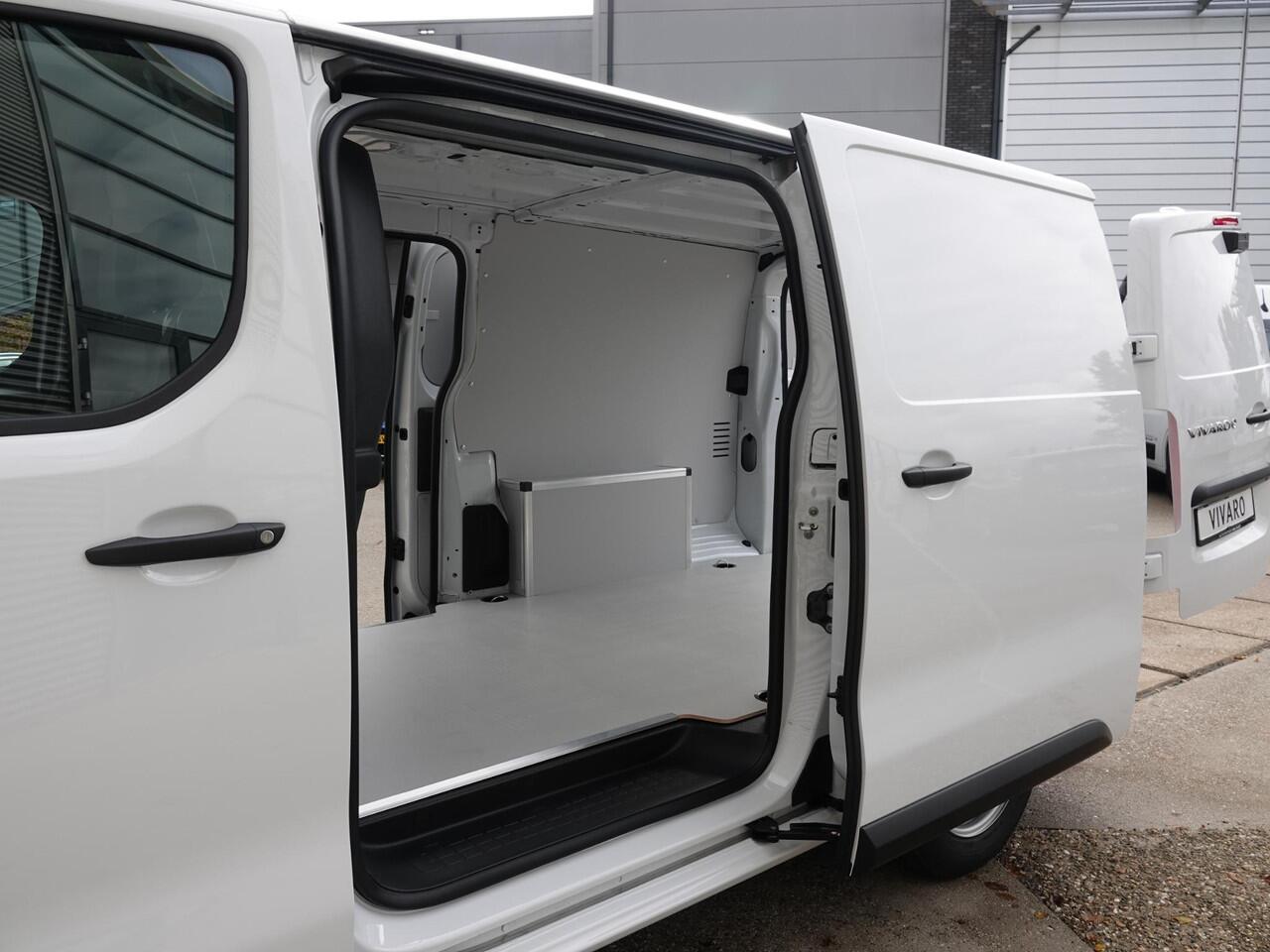 Opel VIVARO Electric L3 75 kWh | 2x schuifdeur | tot 8 jaar garantie | Dynamic NAV pakket | Apple Carplay | rondom zicht camera's | dodehoek detectie | parkeersensoren voor & achter | Comfort scheidingswand | rijklaarprijs