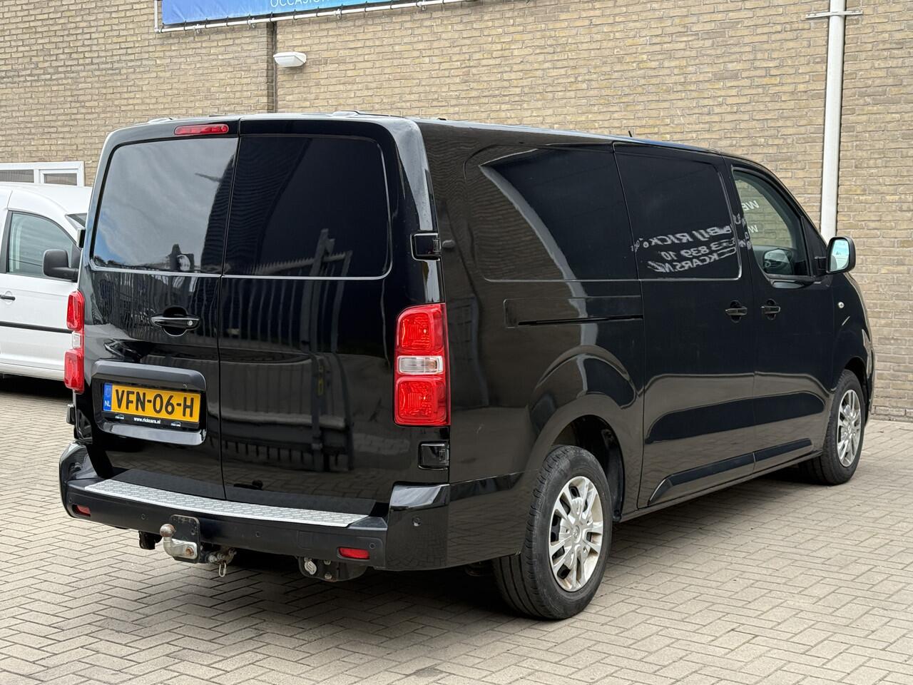 Opel VIVARO 2.0 CDTI 150PK EURO6 L3H1 Achteruitrijcamera/Trekhaak/navigatie systeem/cruise control