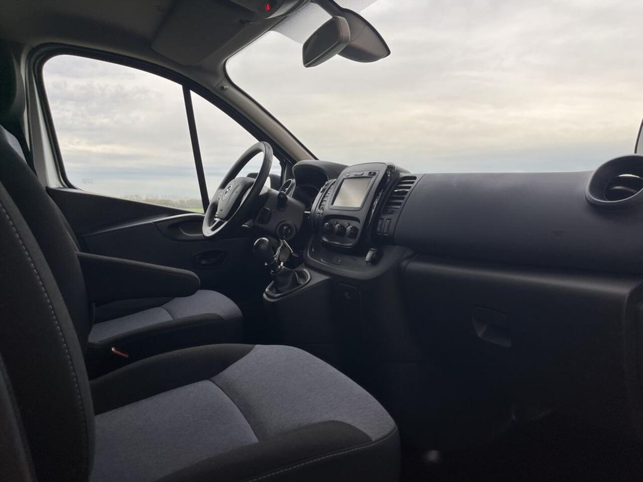 Opel VIVARO 1.6 CDTI E6 126pk Edition BPM Vrij! Lease ¤220 /m, Airco, Navi, PDC, Cruise controle, Onderhoudshistorie aanwezig