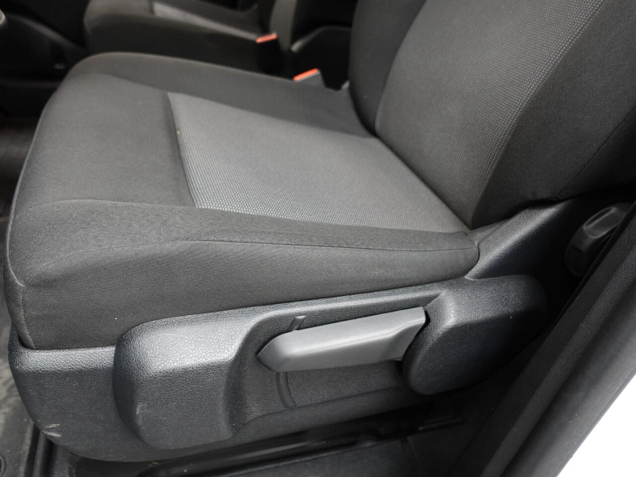 Opel VIVARO 2.0 CDTI L3H1 145PK Dubbele Cabine Edition Airco Navigatie Trekhaak Carplay