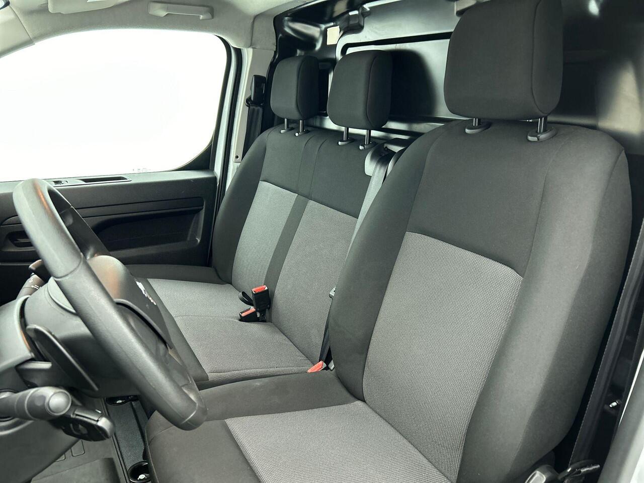 Opel VIVARO 2.0 145pk L3 Automaat Airco Cruise Navigatie Trekhaak