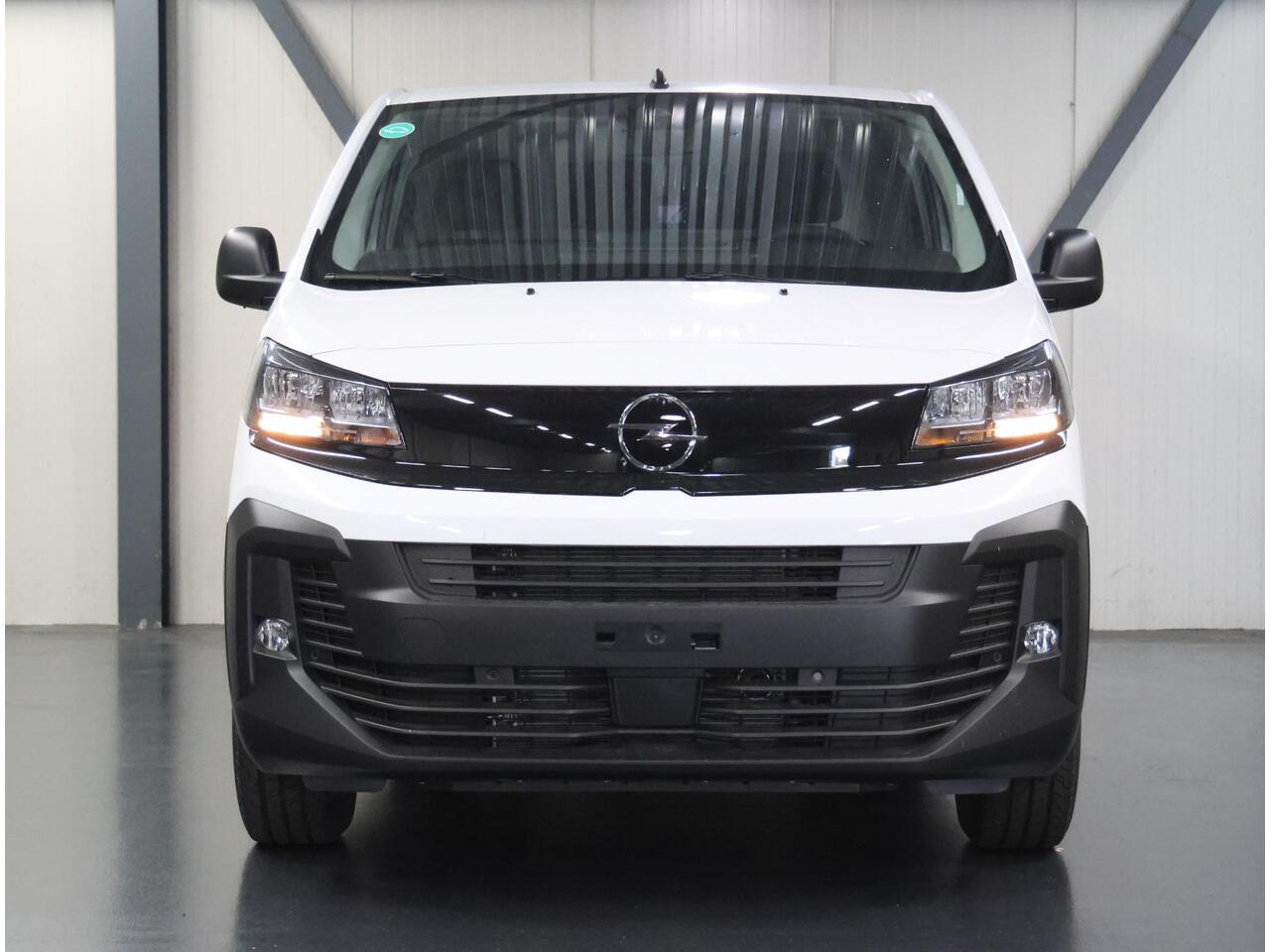 Opel VIVARO Electric L3 75 kWh | ACCURAPPORT 100%| Camera | Dodehoekdetectie | Airco | CruiseControl | Comfort Tussenschot | AppleCarPlay/AndroidAuto |