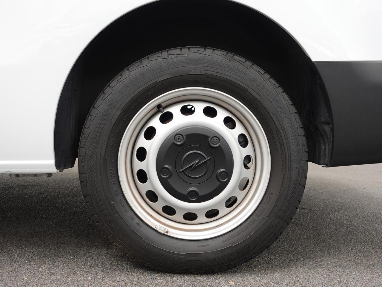 Opel VIVARO 2.0 CDTI L3H1 Dubbele Cabine Edition Airco Navigatie Trekhaak Carplay Bluetooth