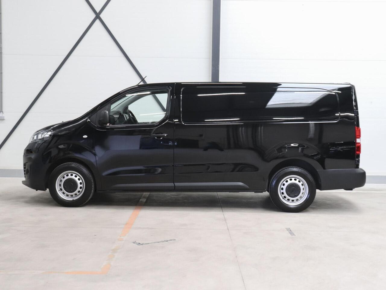 Opel VIVARO 2.0 CDTI Aut. 145 pk L3H1 Edition Airco Navi Trekhaak