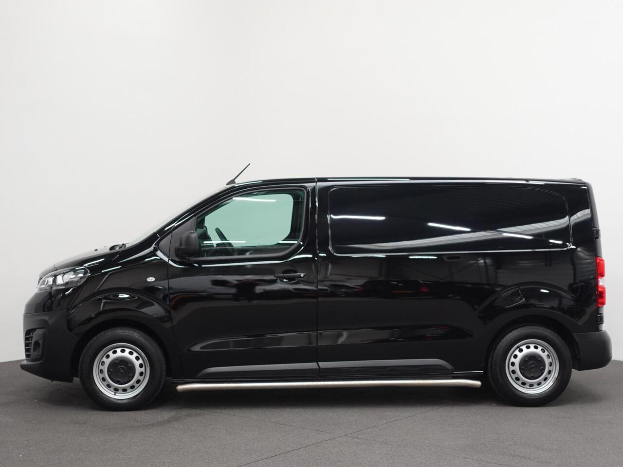 Opel VIVARO 2.0 BlueHDi 145PK L2 Automaat Trekhaak Apple carplay Cruise control Parkeersensoren