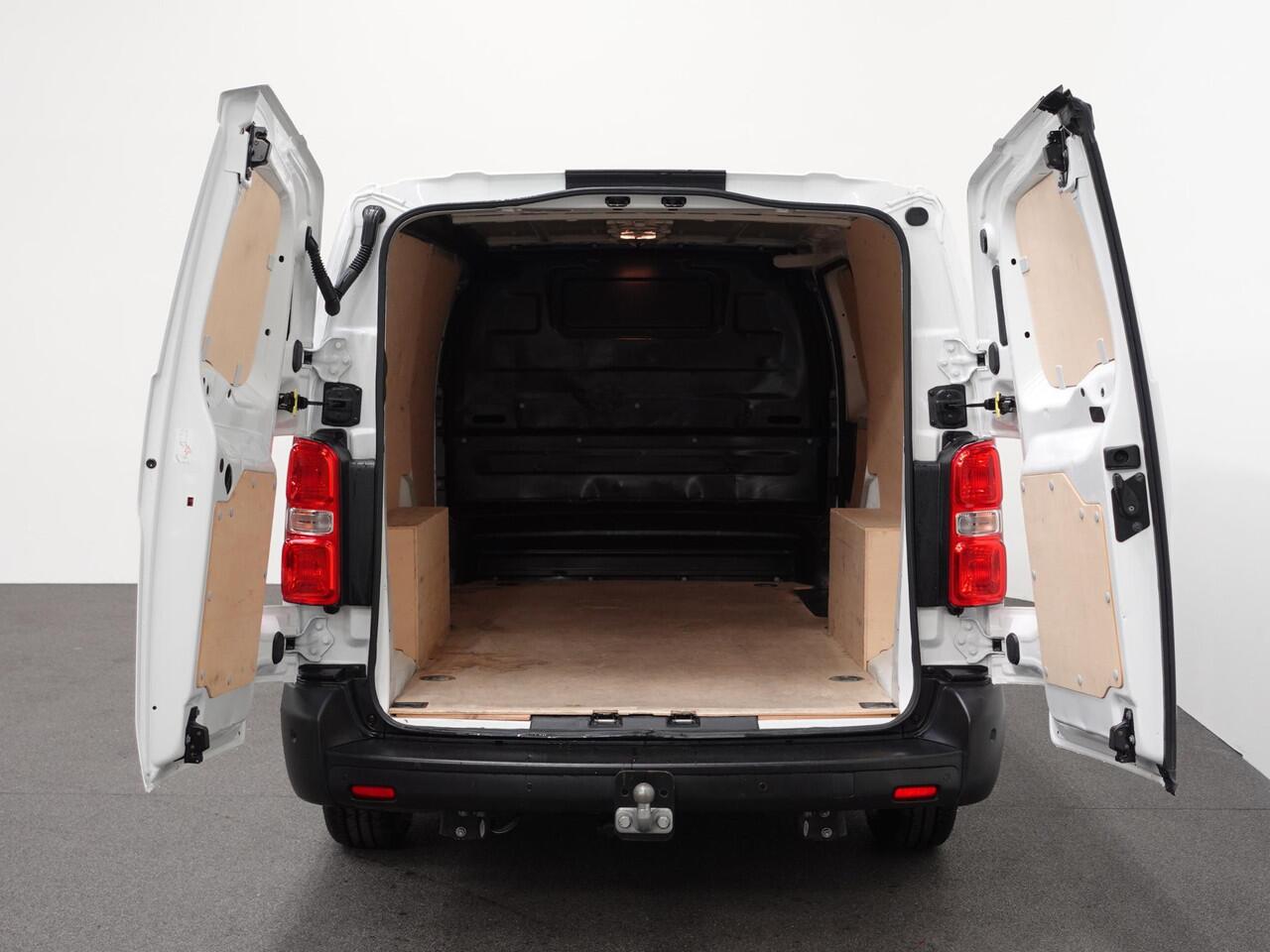 Opel VIVARO 1.5 CDTI L3H1 Edition Navigatie Cruise control Camera Airco Trekhaak 3Zits