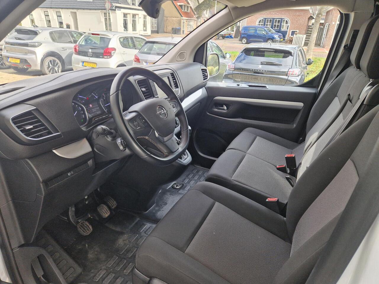 Opel VIVARO 2.0 Diesel 145 L3 | Climate & Cruise Control | Navigatie | Achteruitrijd Camera | Laadruimte Pakket |