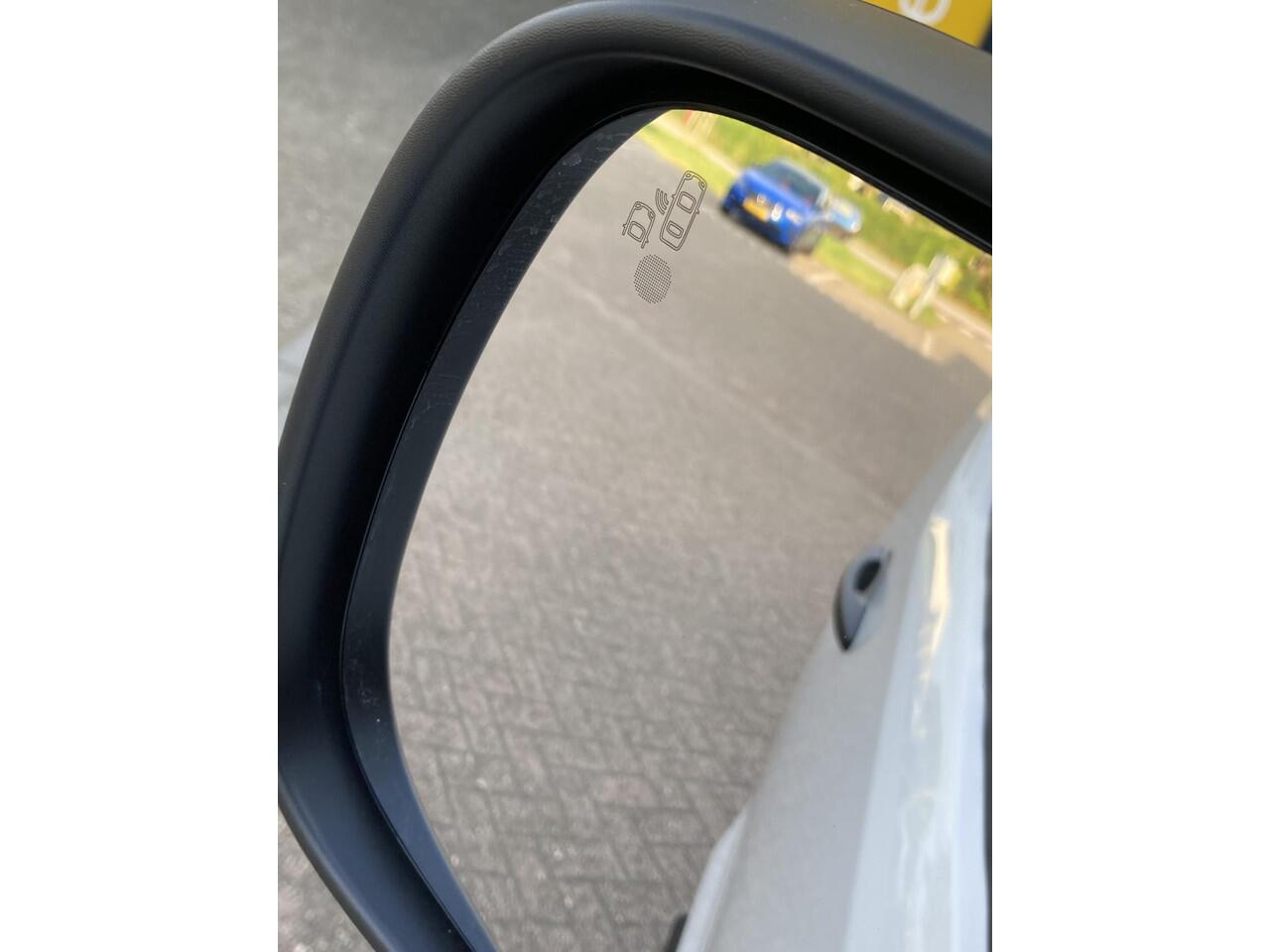 Opel VIVARO Vivaro-e L3 75 kWh | NIEUW | VOORRAAD | Airco | Apple Carplay/ Android auto | Parkeersensoren voor en acher | Achteruitrijcamera |