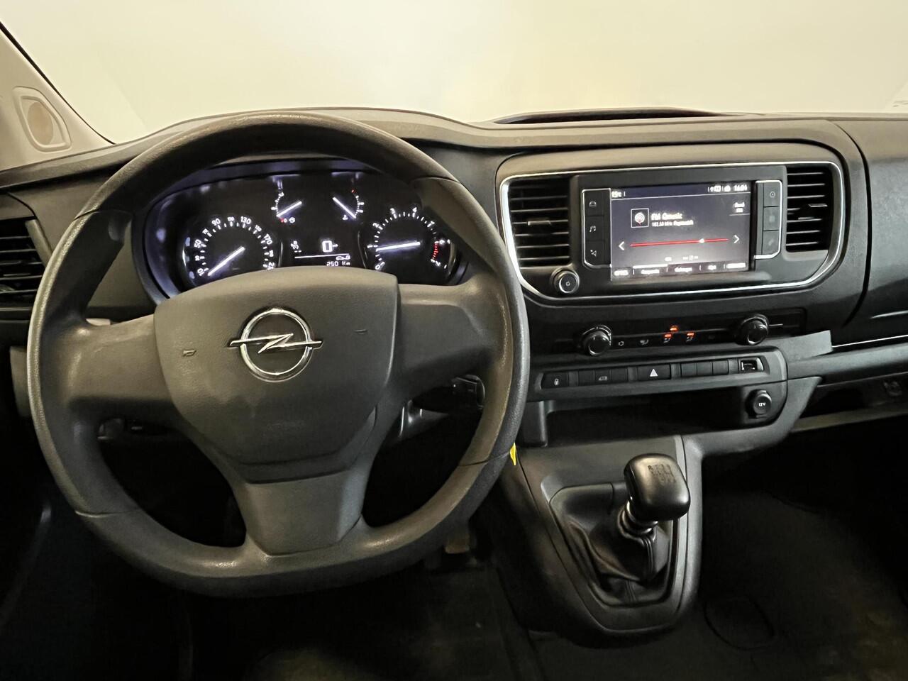 Opel VIVARO 1.5 CDTI L2H1 Edition Airco Navigatie Apple Carplay/Android Auto Trekhaak