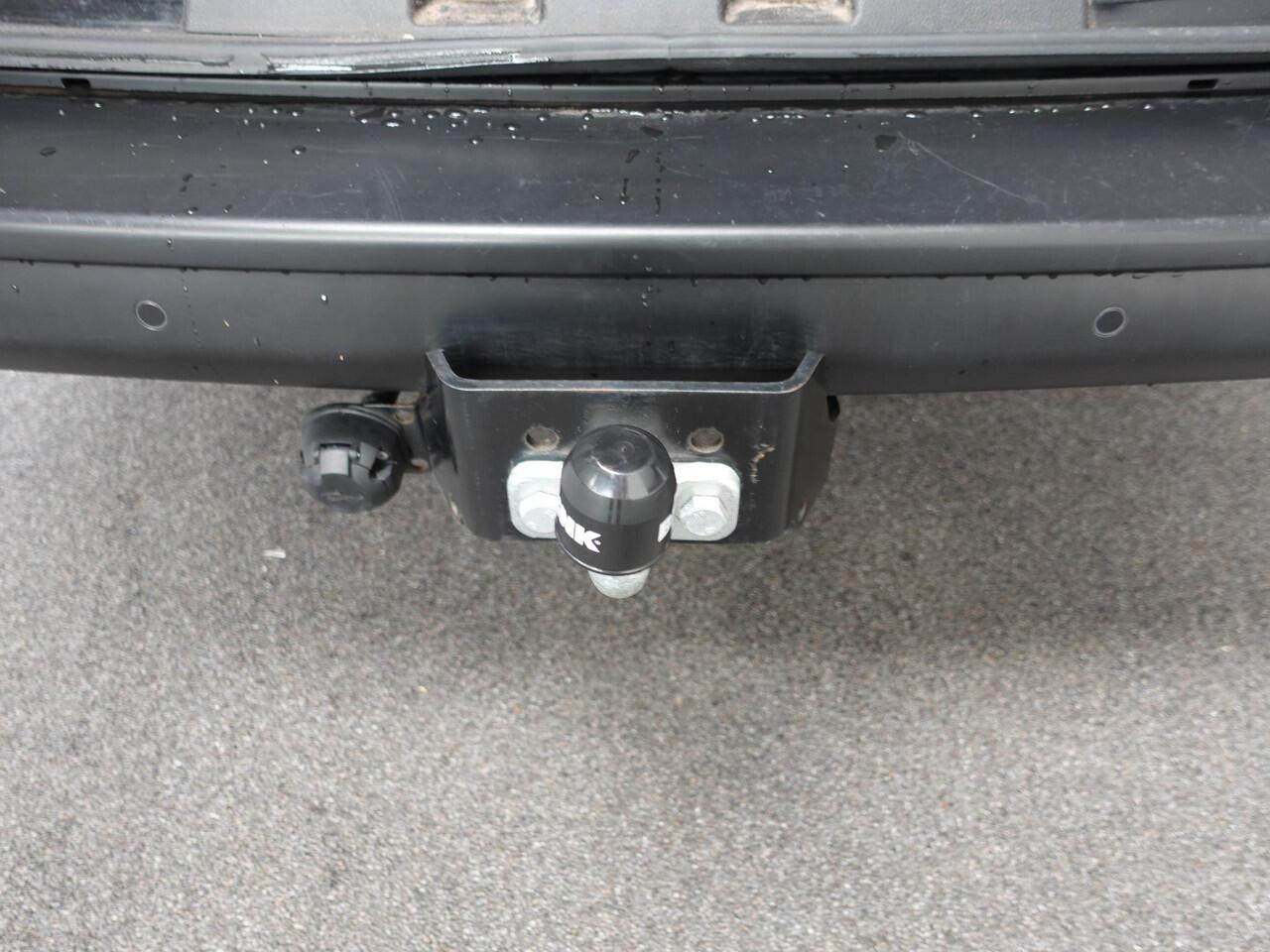 Opel VIVARO L3H1 145pk Automaat Navigatie Trekhaak Airco Bluetooth Cruise Control PDC achter