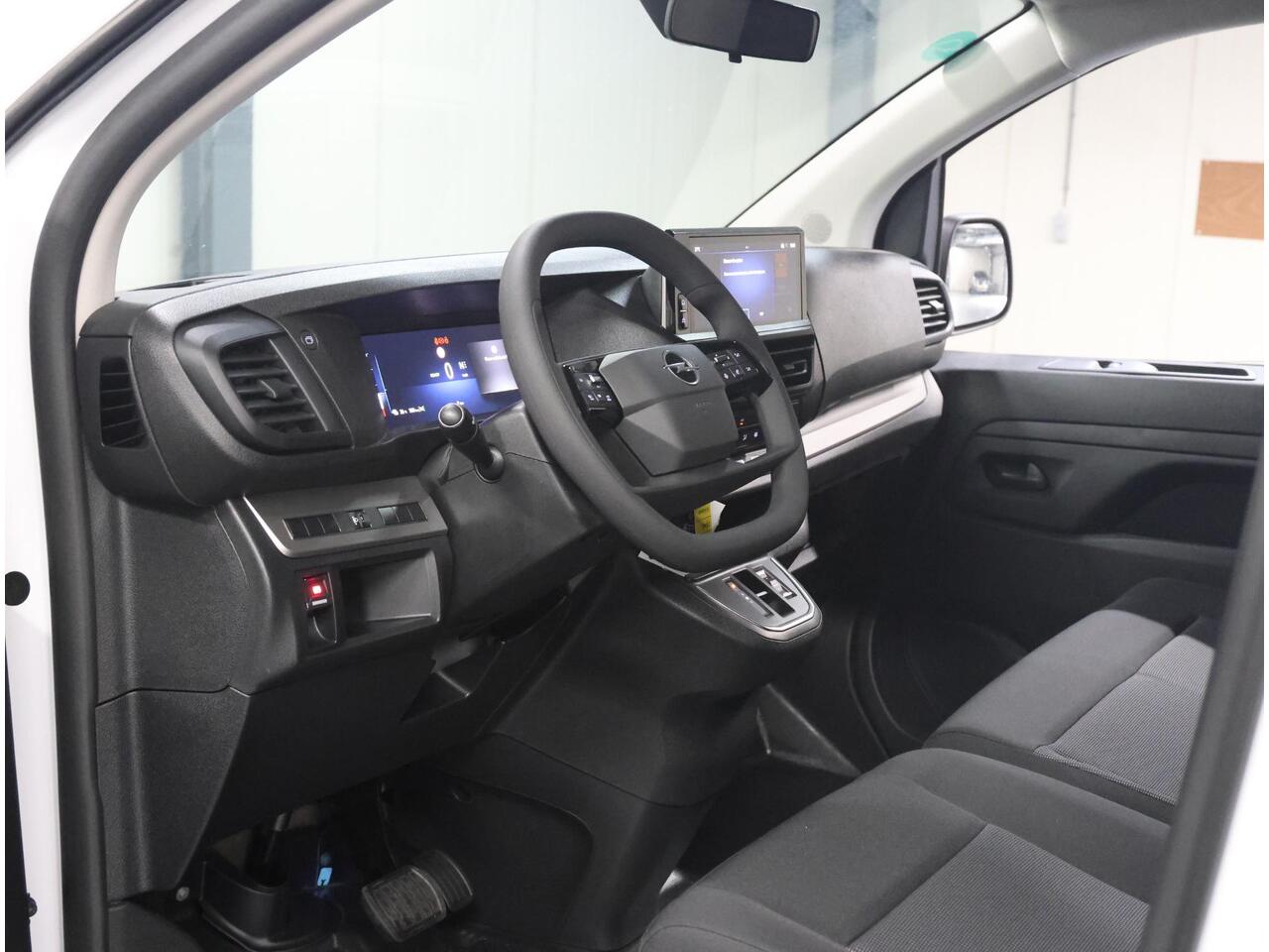 Opel VIVARO Electric L3 75 kWh | ACCURAPPORT 100%| Camera | Dodehoekdetectie | Airco | CruiseControl | Comfort Tussenschot | AppleCarPlay/AndroidAuto |