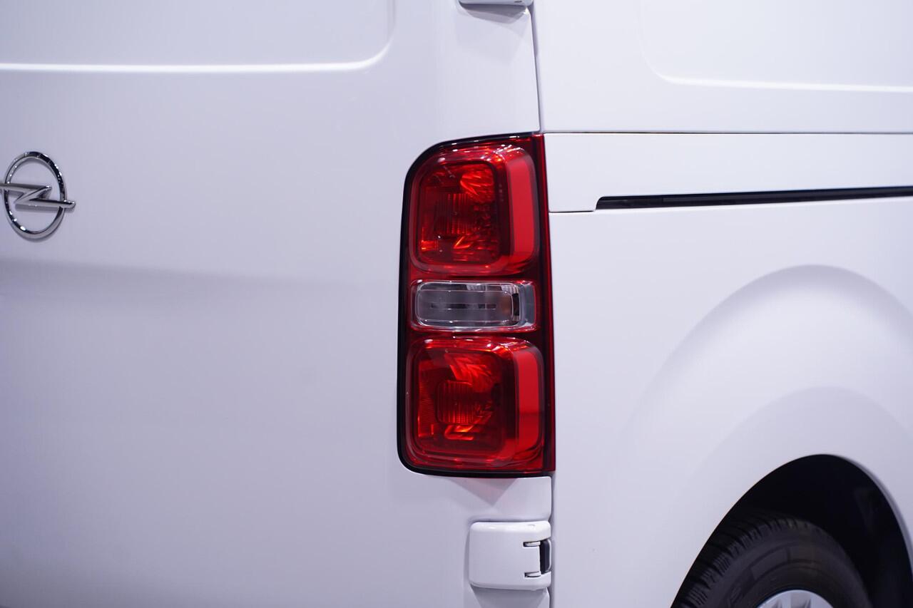 Opel VIVARO 2.0 CDTi 122 pk L2 Automaat Airco, Apple Carplay Cruise Control, Parkeerhulp V+A, Laadruimte Pakket, 3-Zits