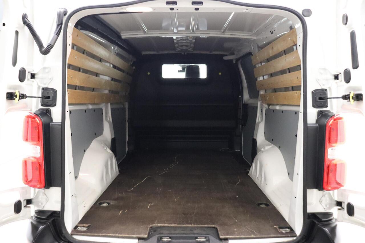 Opel VIVARO 2.0 CDTI L3H1 Edition 122 PK Automaat | Navigatie | Camera | Trekhaak | Lichtmetalen velgen | Bluetooth | Cruise control | Airco | Laadruimte betimmering