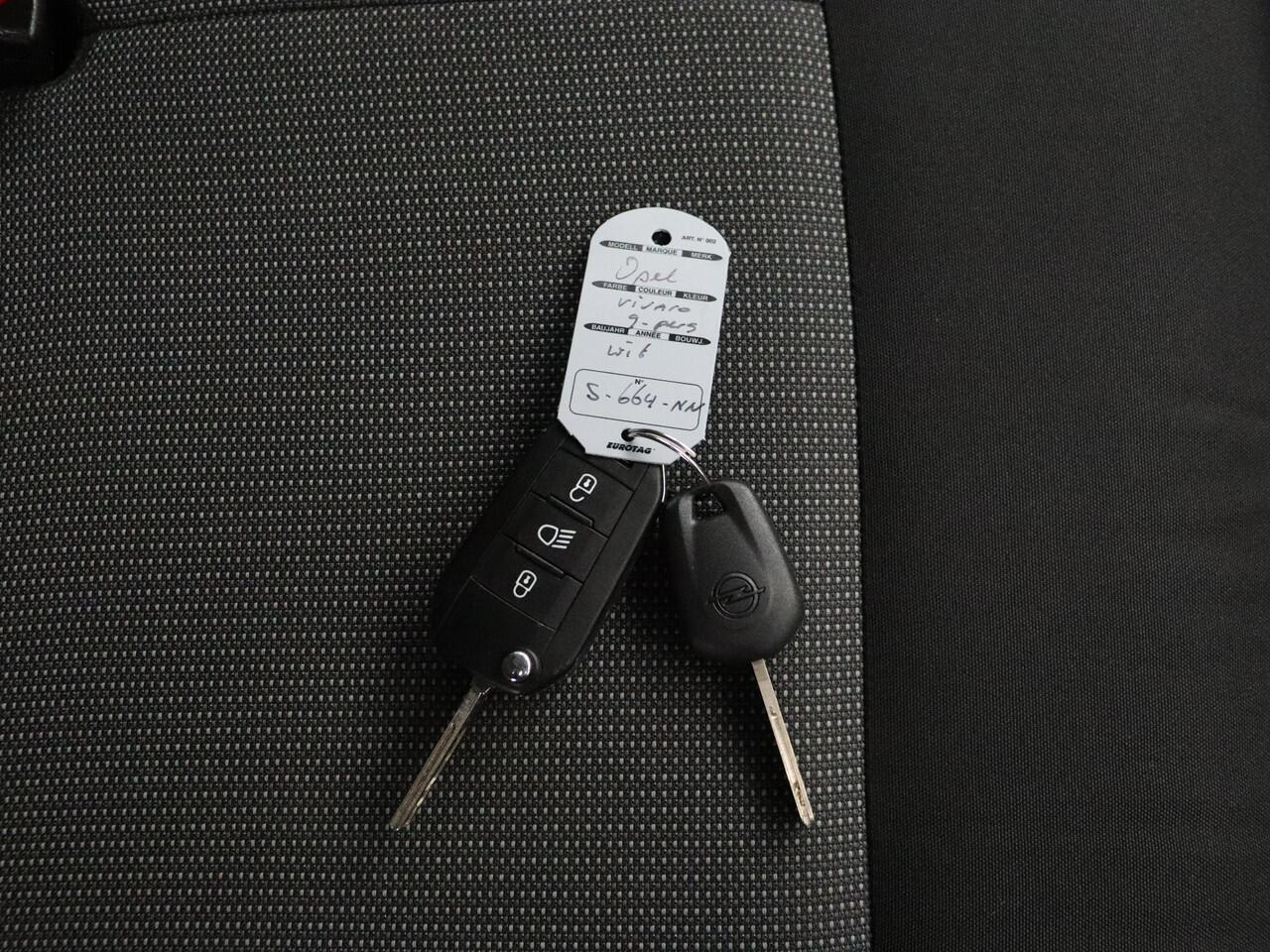 Opel VIVARO Combi 1.5CDTI 120PK XL Personenbus | 9-Persoons | Airco | Cruise