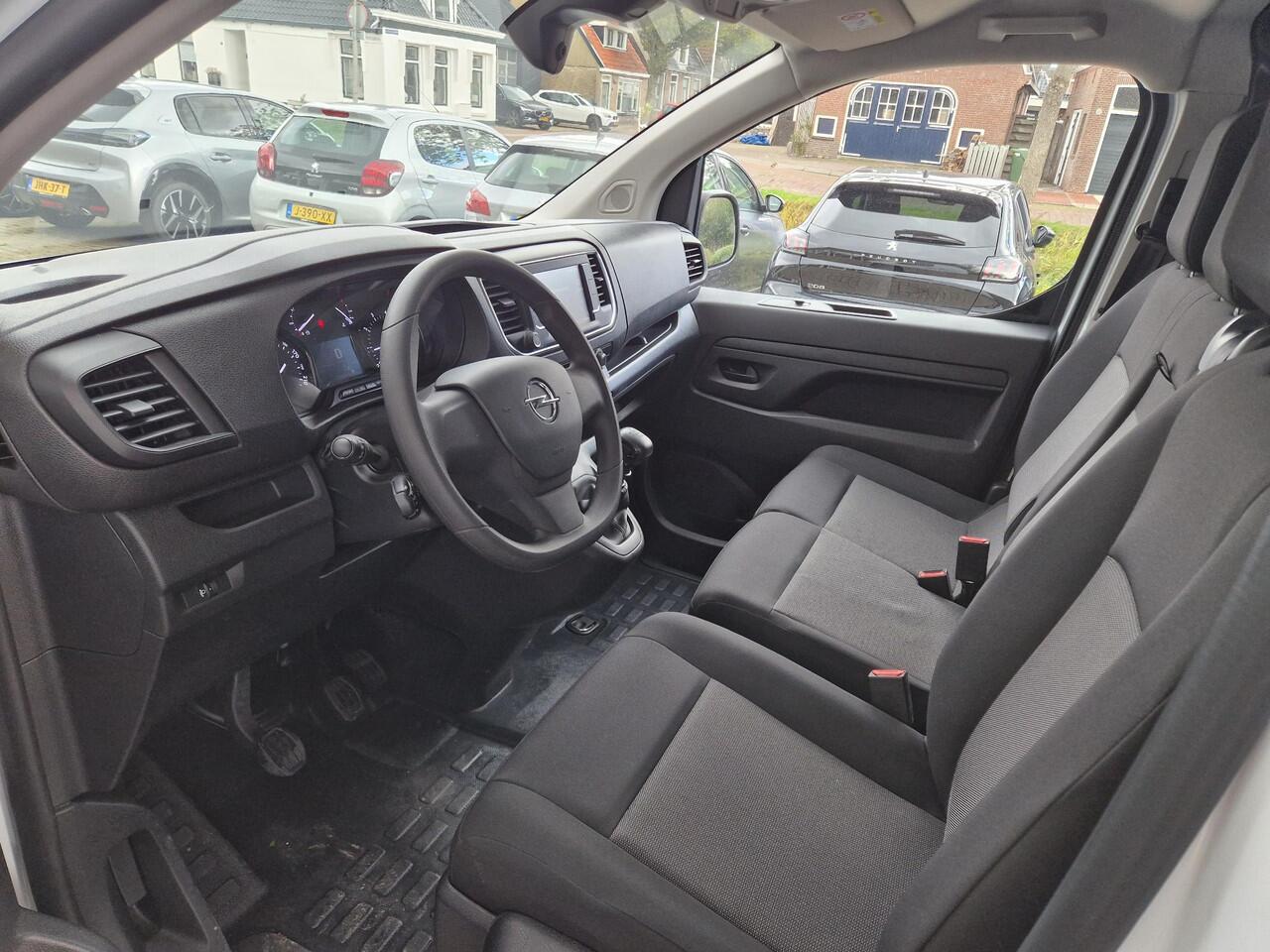 Opel VIVARO 2.0 Diesel 145 L3 | DEMO | Airco & Cruise Control | Navigatie | Laadvloer | Achteruit Rijd Camera |