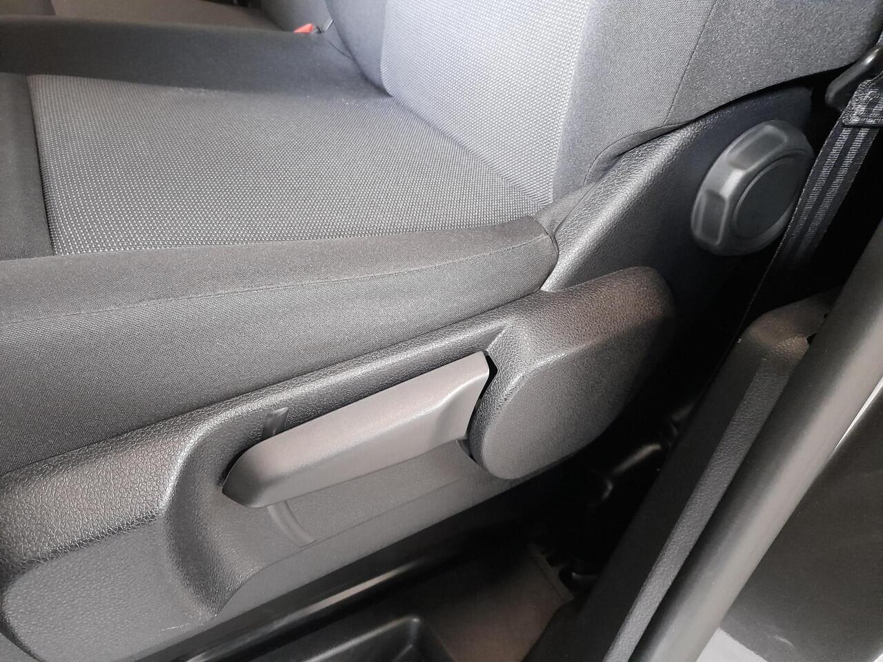 Opel VIVARO 2.0 BlueHDi 145PK L3 Airco Bluetooth Cruise Control Trekhaak Navigatie