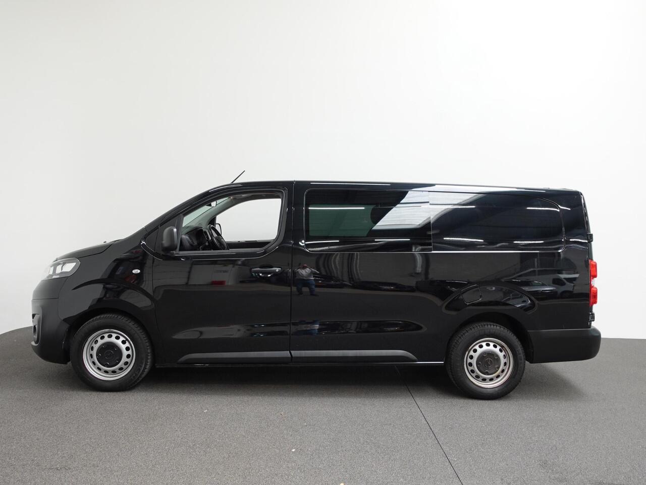 Opel VIVARO 2.0 CDTI L3H1 Dubbele Cabine Edition Automaat Airco Navi Trekhaak