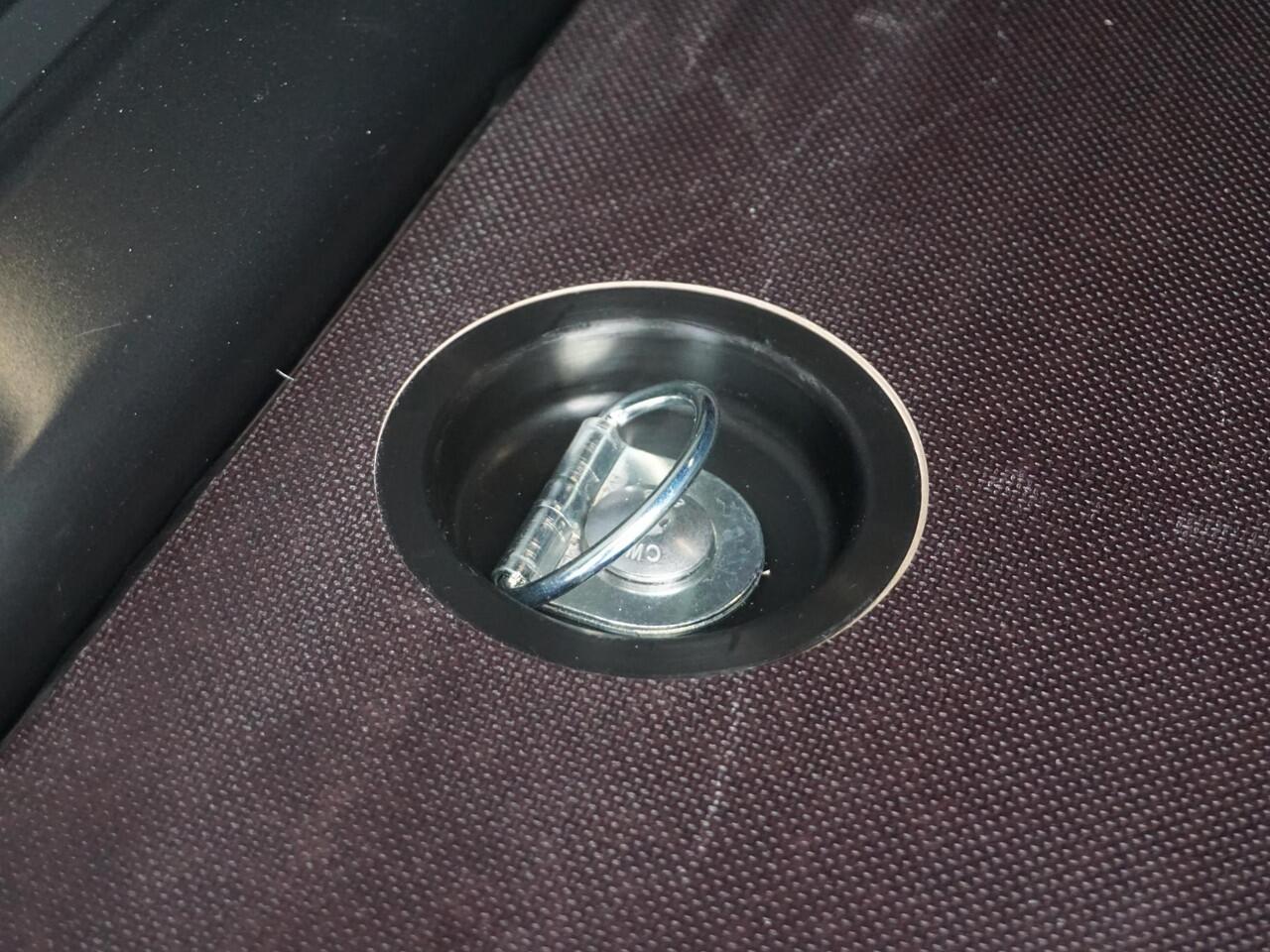 Opel VIVARO Electric 75 kWh Dubbele Cabine | 2x schuifdeur | Surround View NAV Pakket | Winterpakket | Exterieur pakket | Comfort Pakket | Betimmering | LM velgen | RVS sidebars | Full Eco LED verlichting | rijklaarprijs