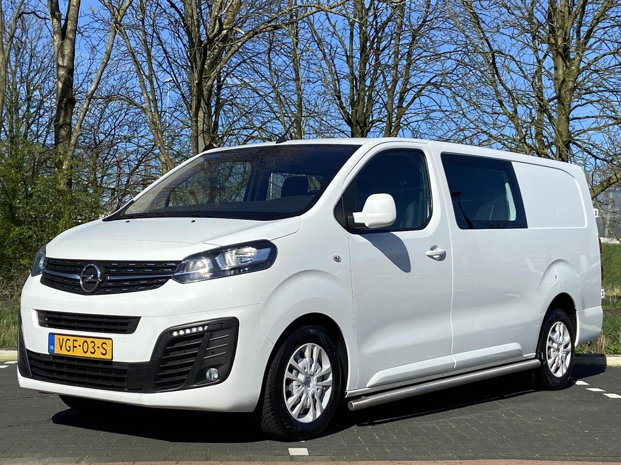 Opel VIVARO Innovation+ 2.0 CDTI 150pk DC | EURO 6 | NAVI PRO 7" | BETIMMERING | SIDEBARS | DUBBELE CABINE | 6-ZITPLAATSEN | CAMERA+SENSOREN |