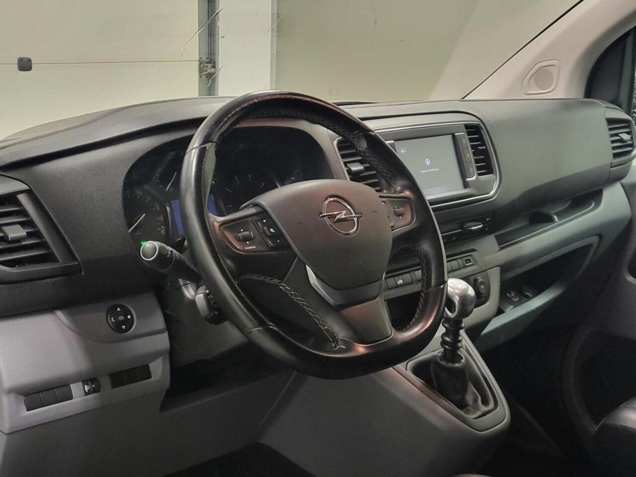 Opel VIVARO 2.0CDTI 150pk L3/H1 Trekhaak Euro 6!