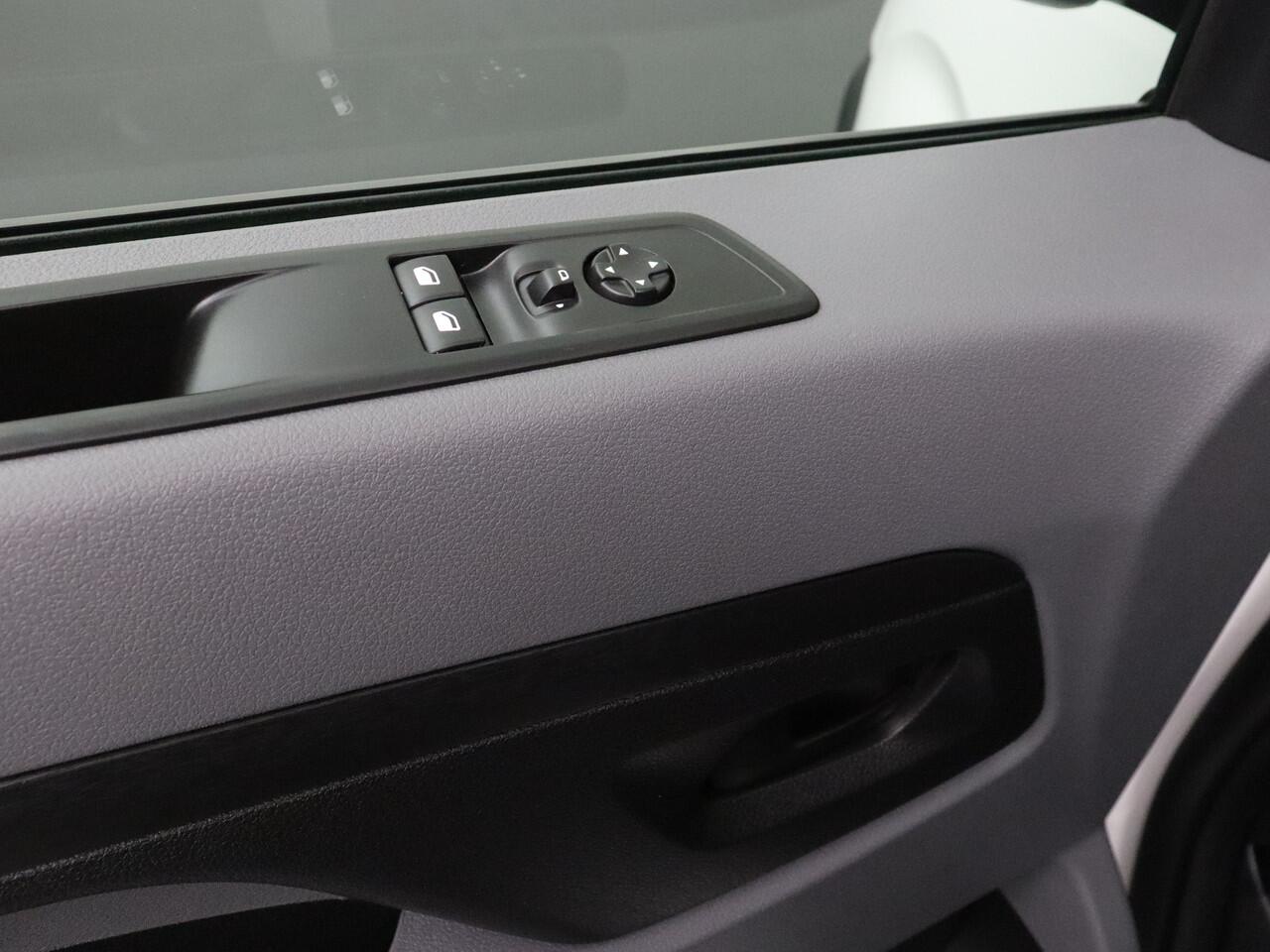 Opel VIVARO Combi 1.5CDTI 120PK Lang Personenbus | 9-Persoons | ¤ 22800,-- incl BTW/BPM | Airco | Cruise |