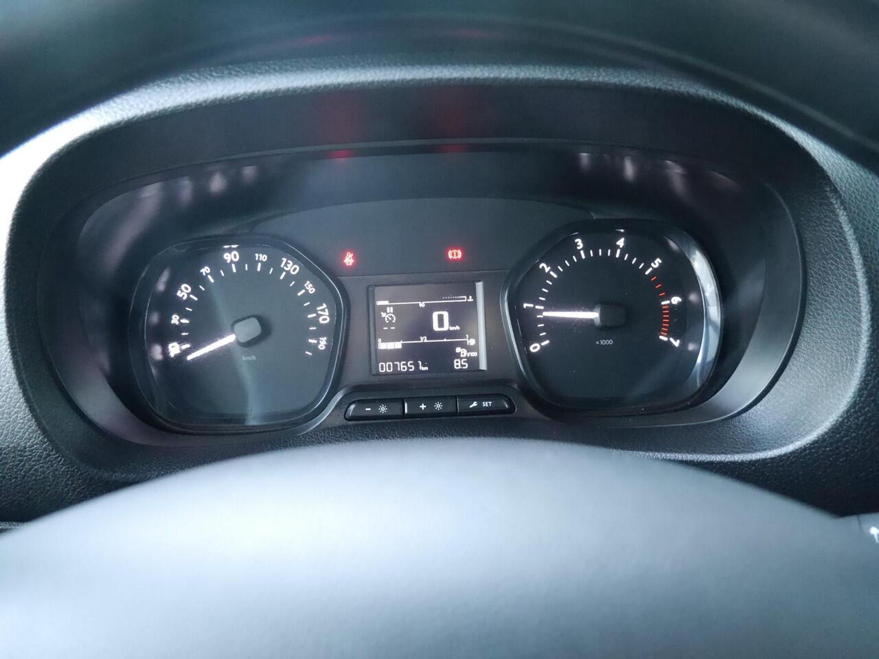 Opel VIVARO 2.0 Diesel 145 L3 | Lage km.stand | Airco | Cruise Control | Bluetooth | Parkeersensoren | 3 zits