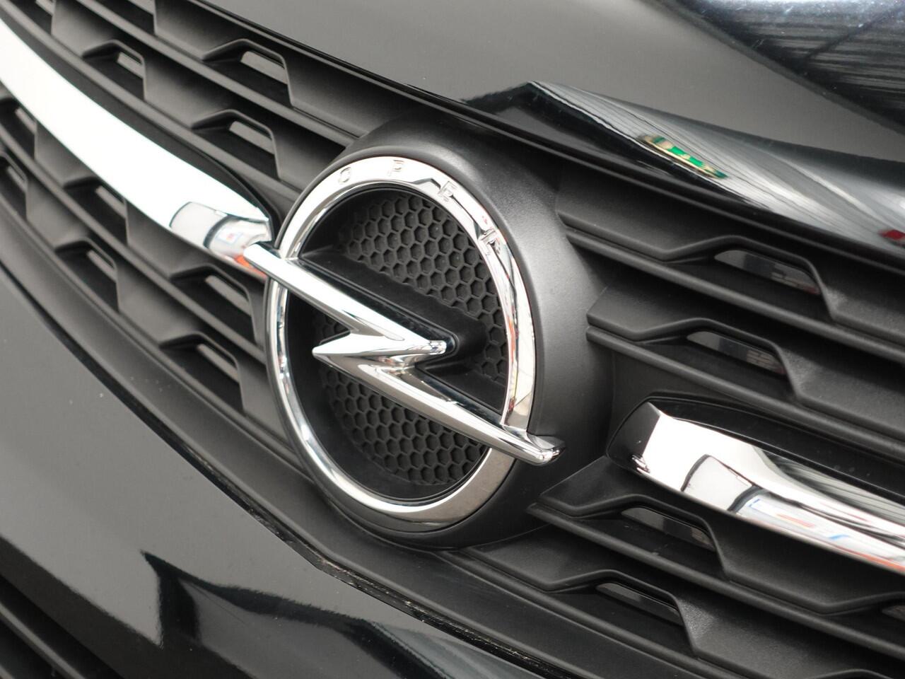 Opel VIVARO 145pk Automaat Dubbele cabine L3H1 Edition Navigatie Cruise Trekhaak Airco