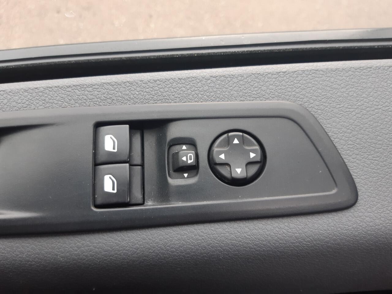 Opel VIVARO Vivaro-e L3H2 Innovation 75 kWh WLTP 314 Km XL Voltia