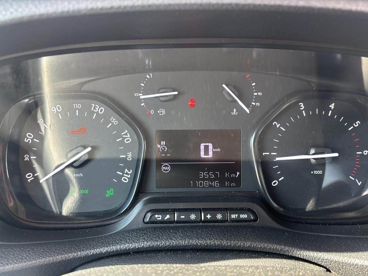 Opel VIVARO 2.0 CDTI L3H1 DC AIRCO NAVIGATIE TREKHAAK