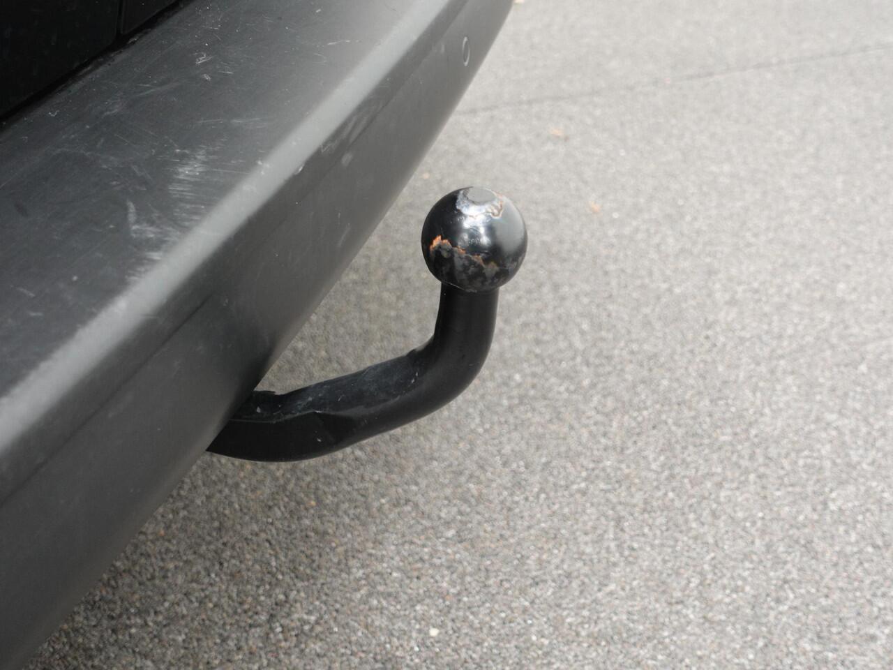 Opel VIVARO 145pk Automaat Dubbele cabine L3H1 Edition Navigatie Cruise Trekhaak Airco