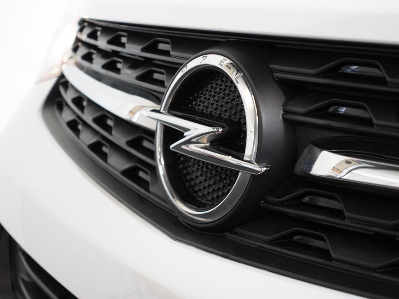 Opel VIVARO 2.0 CDTI L3H1 Dubbele Cabine Edition Navigatie Trekhaak Cruise control Airco