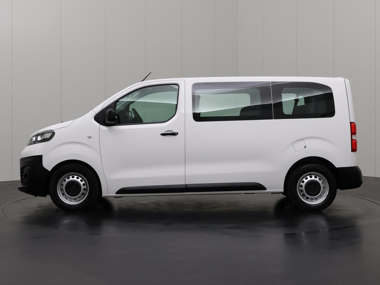 Opel VIVARO Combi 1.5CDTI 120PK Lang Personenbus | 9-Persoons | ¤ 22800,-- incl BTW/BPM | Airco | Cruise |