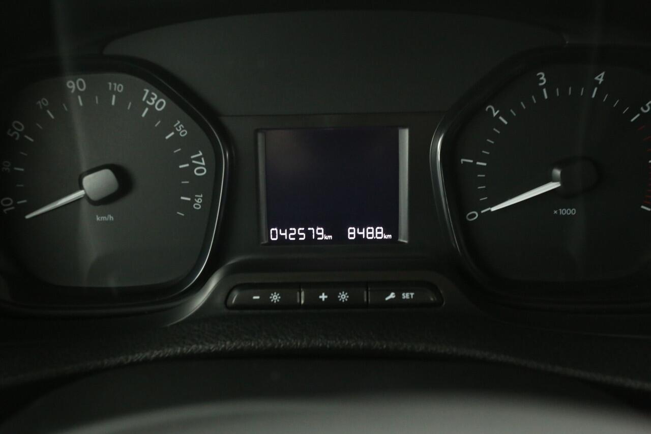 Opel VIVARO CDTI L2H1 | Airco | Cruise | 3-Zits | Parkeersensoren | Elektrpakket