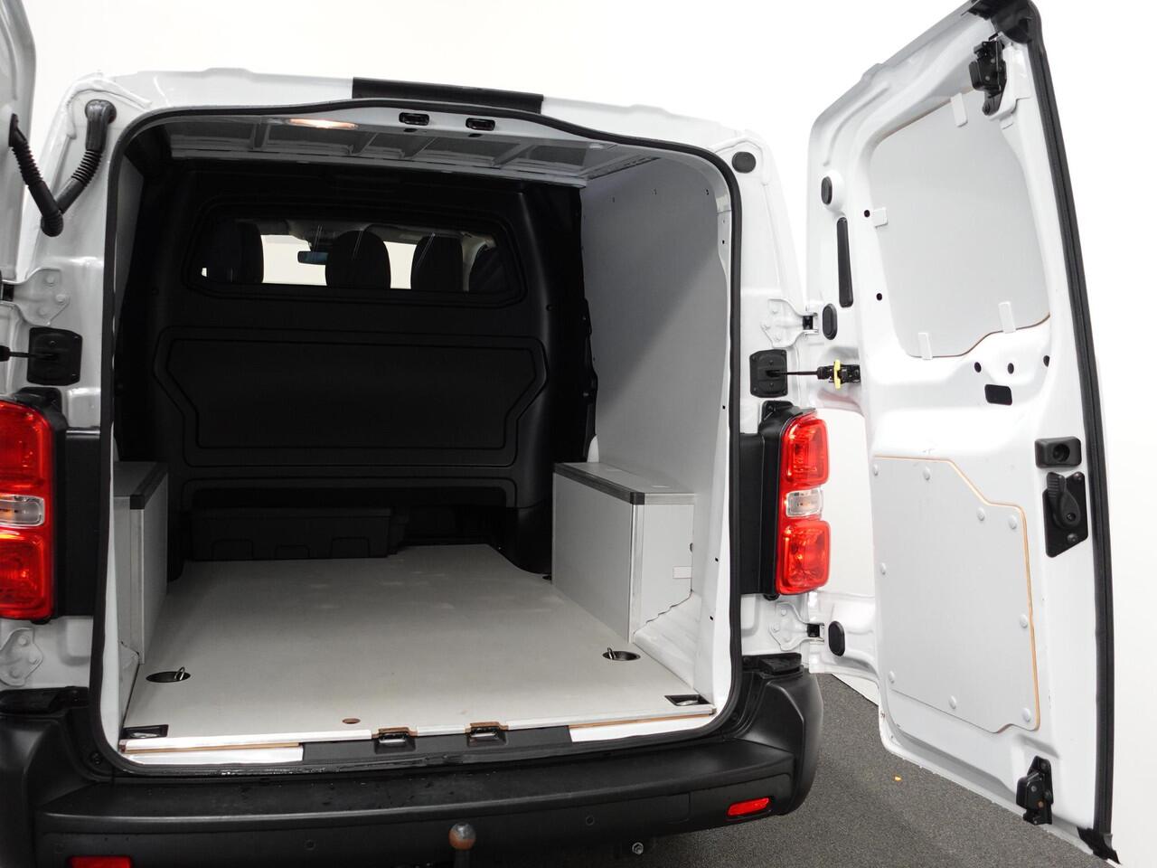 Opel VIVARO 145pk L3H1 Automaat Dubbele Cabine Edition Airco Airco Navi Trekhaak