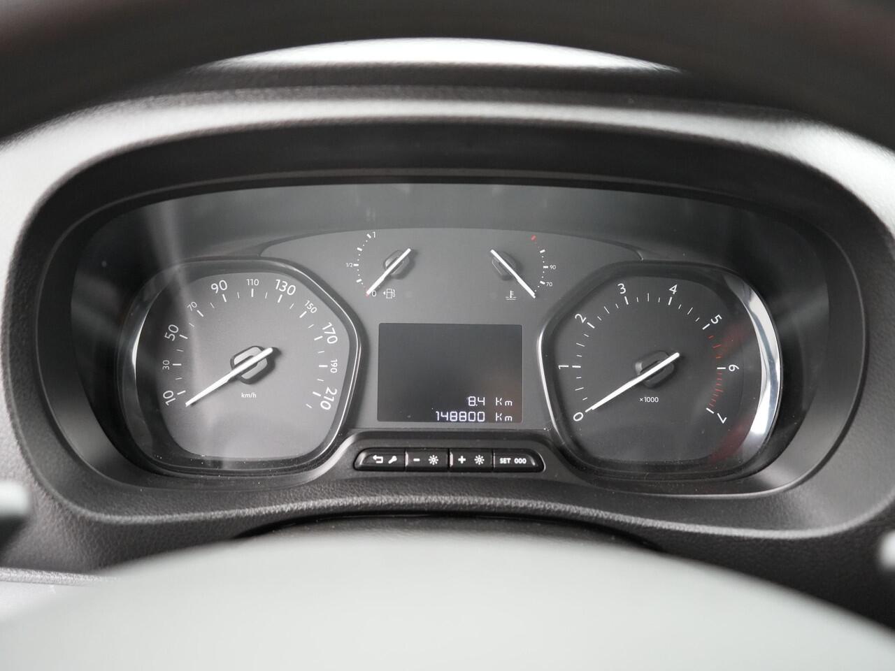 Opel VIVARO 2.0 CDTI L2H1 Edition | Apple Carplay | Navigatie | Parkeersensoren Voor én Achter | Schuifdeur Rechts | Cruise Control |