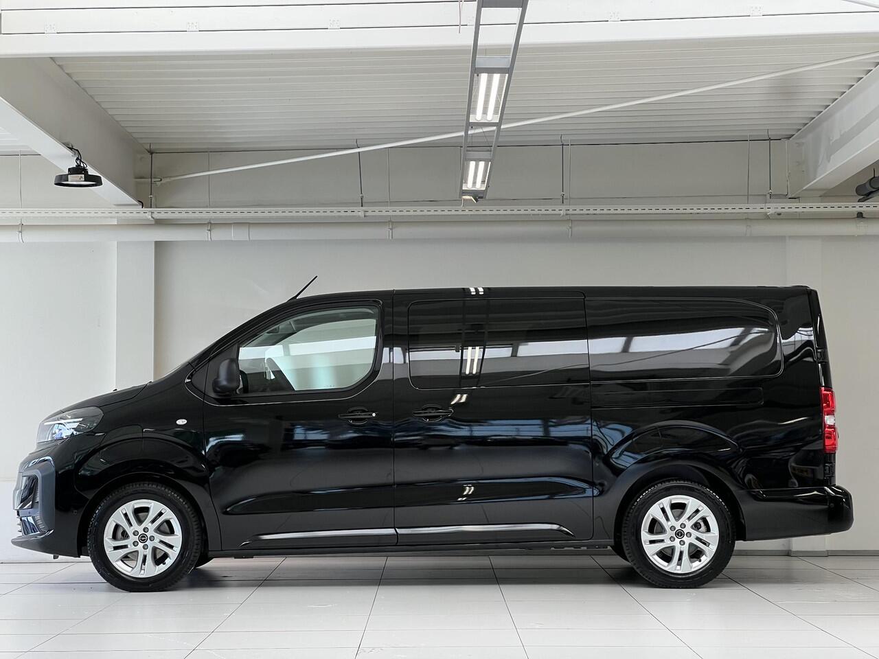 Opel VIVARO Electric 75 kWh | Dubbele cabine | 8 jaar garantie | Dynamic Comfort NAV pakket | Winterpakket | Exterieur Pakket | 2x schuifdeur | Lichtmetalen velgen | rijklaarprijs