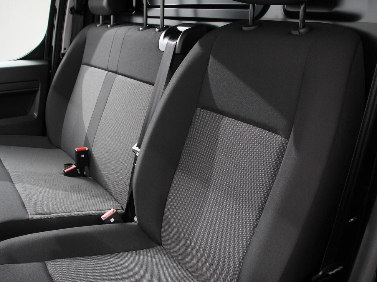 Opel VIVARO 2.0 BlueHDi 180 S&S L3 Automaat Apple Carplay / Android Auto imperiaal Parkeersensoren V+A Trekhaak Camera Navigatie Cruise Control LED koplampen houten afwerking laadruimte