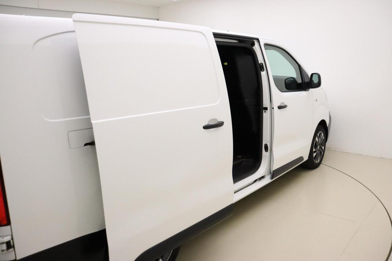 Opel VIVARO 2.0 CDTI L3H1 Edition 122 PK Automaat | Navigatie | Camera | Trekhaak | Lichtmetalen velgen | Bluetooth | Cruise control | Airco | Laadruimte betimmering