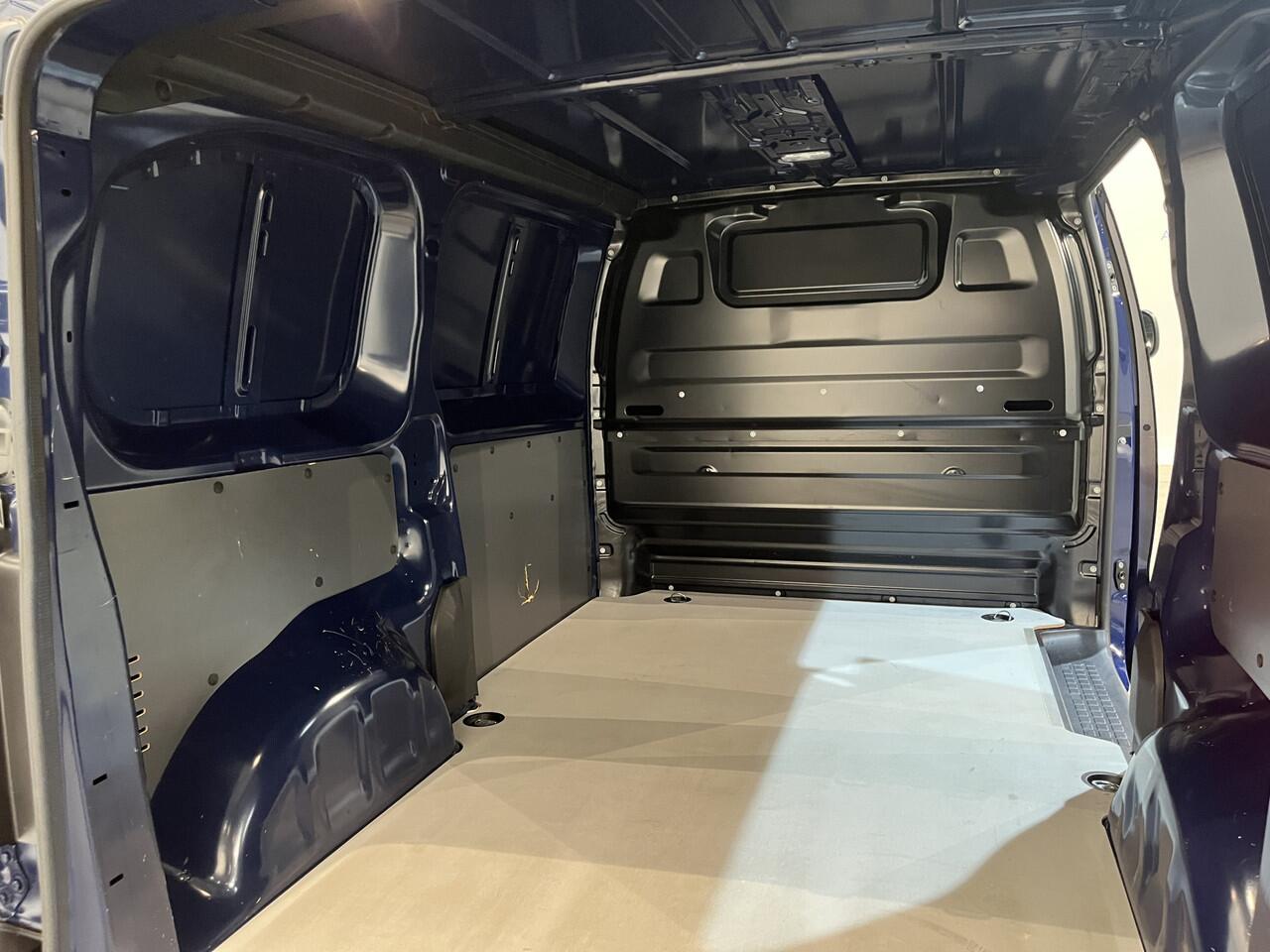 Opel VIVARO Vivaro-e L2H1 Edition 50 kWh / 100% Elektrisch !! / Airco / Cruise Control / CarPlay / Camera / Navigatie / 23.900 KM !!