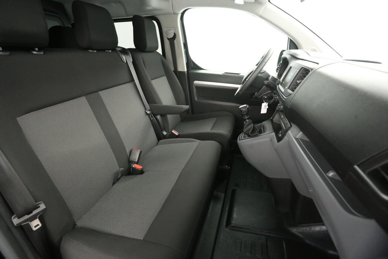 Opel VIVARO 2.0 CDTI L3H1 | 145PK | DC | Airco | Cruise | Camera | Carplay | Navi | Parkeersens.