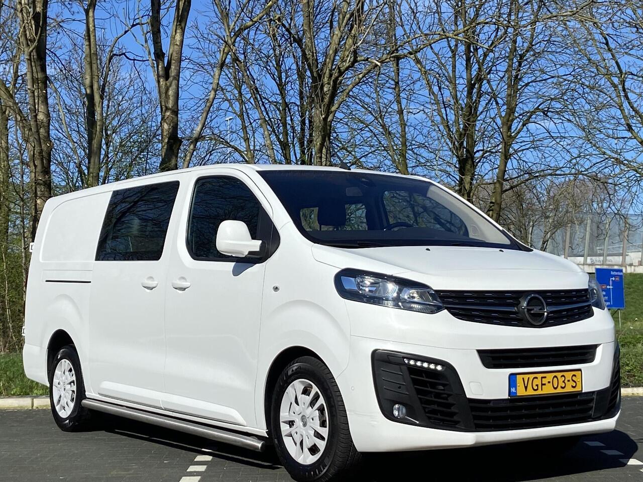 Opel VIVARO Innovation+ 2.0 CDTI 150pk DC | EURO 6 | NAVI PRO 7" | BETIMMERING | SIDEBARS | DUBBELE CABINE | 6-ZITPLAATSEN | CAMERA+SENSOREN |