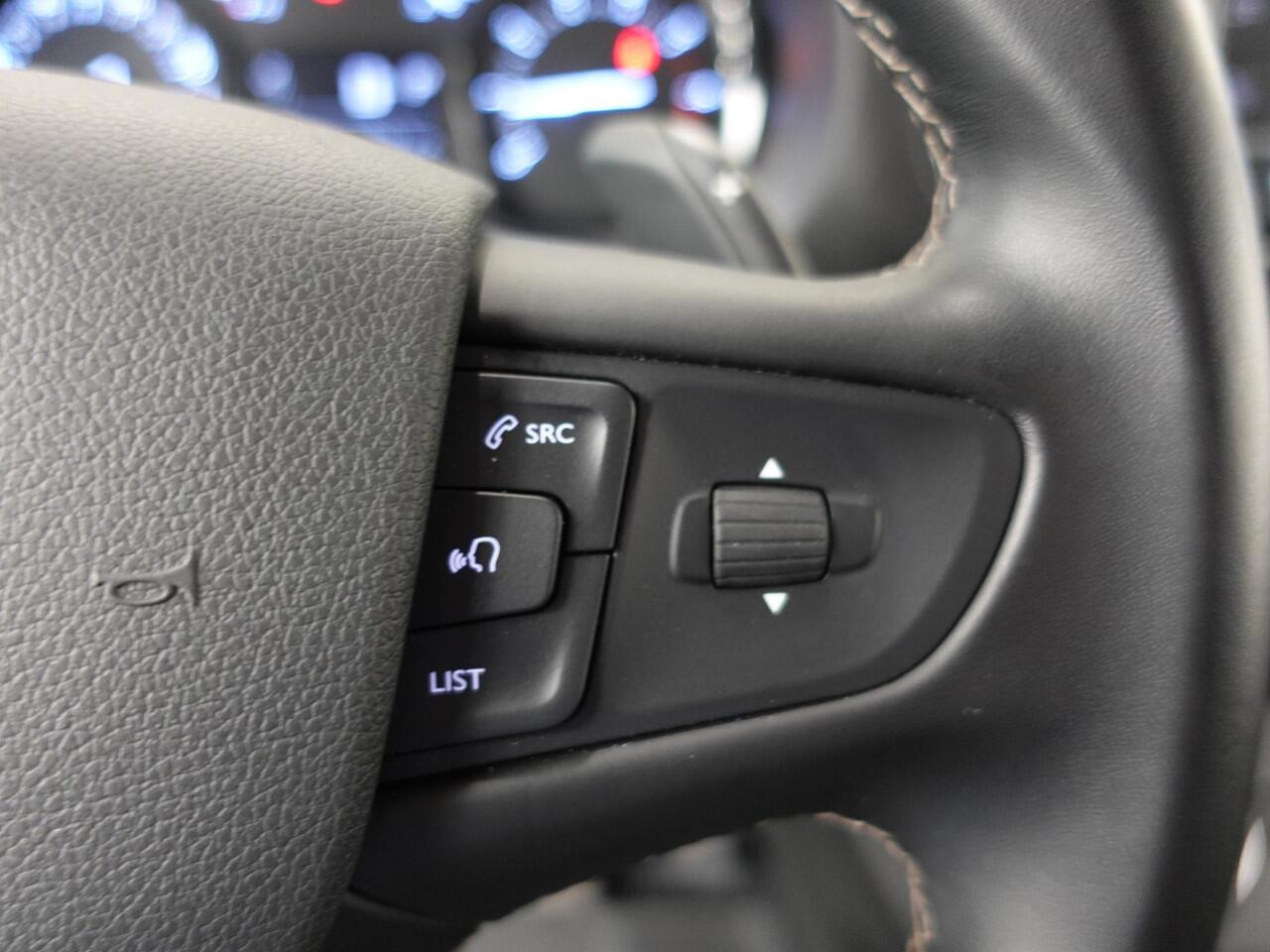 Opel VIVARO 2.0 CDTI L3H1 Dubbele Cabine Edition Airco Navi Trekhaak