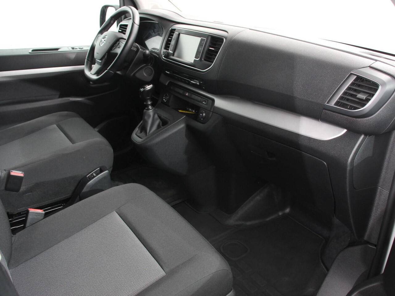 Opel VIVARO 145pk L3H1 Dubbele Cabine Sport Edition Navigatie Climate Control Trekhaak Trekhaak Parkeer sensoren Lichtmetalen Velgen