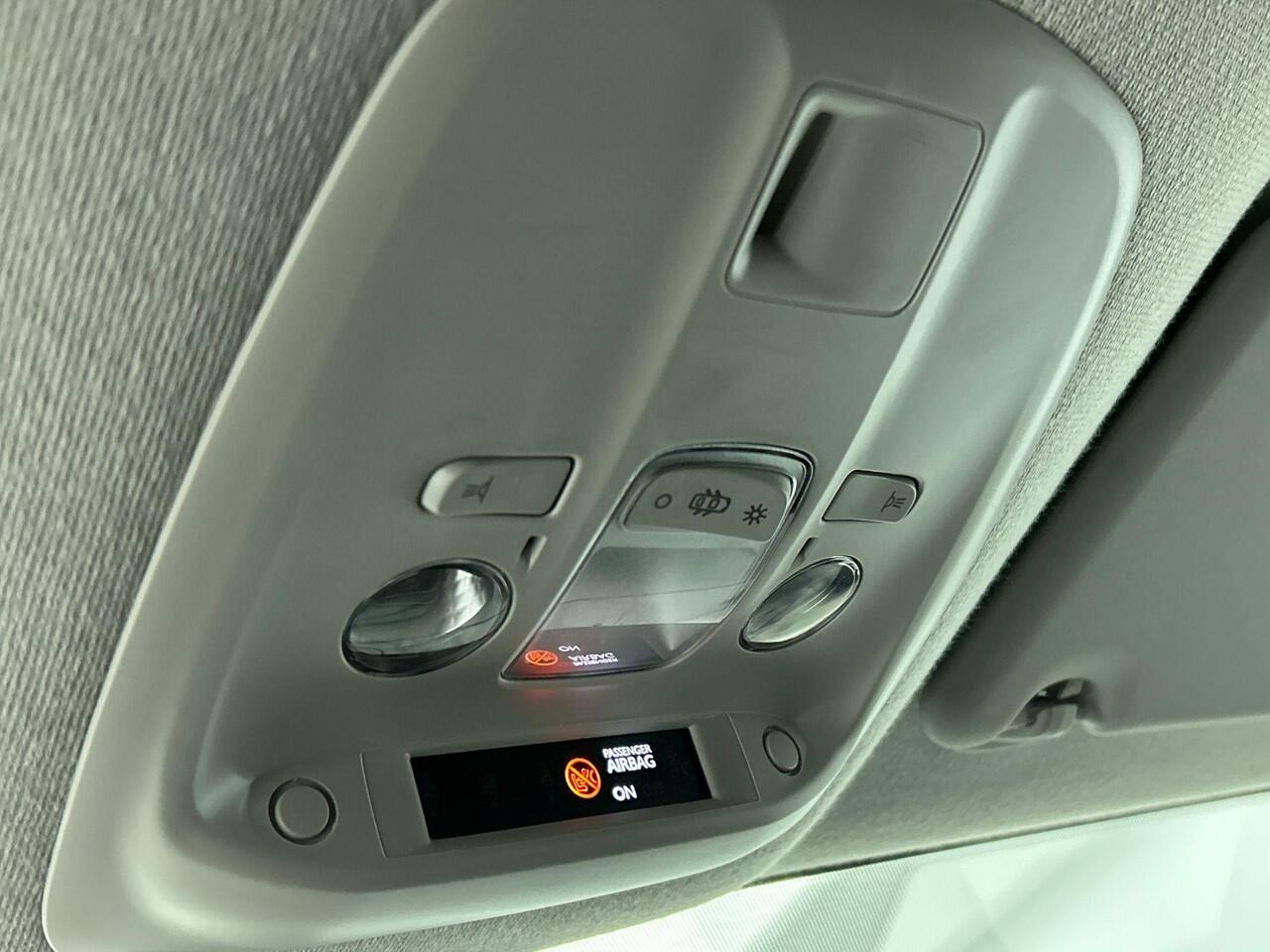 Opel VIVARO 2.0 BlueHDi 145PK L3 Automaat Airco Navigatie Trekhaak Sidebars 3-Zits