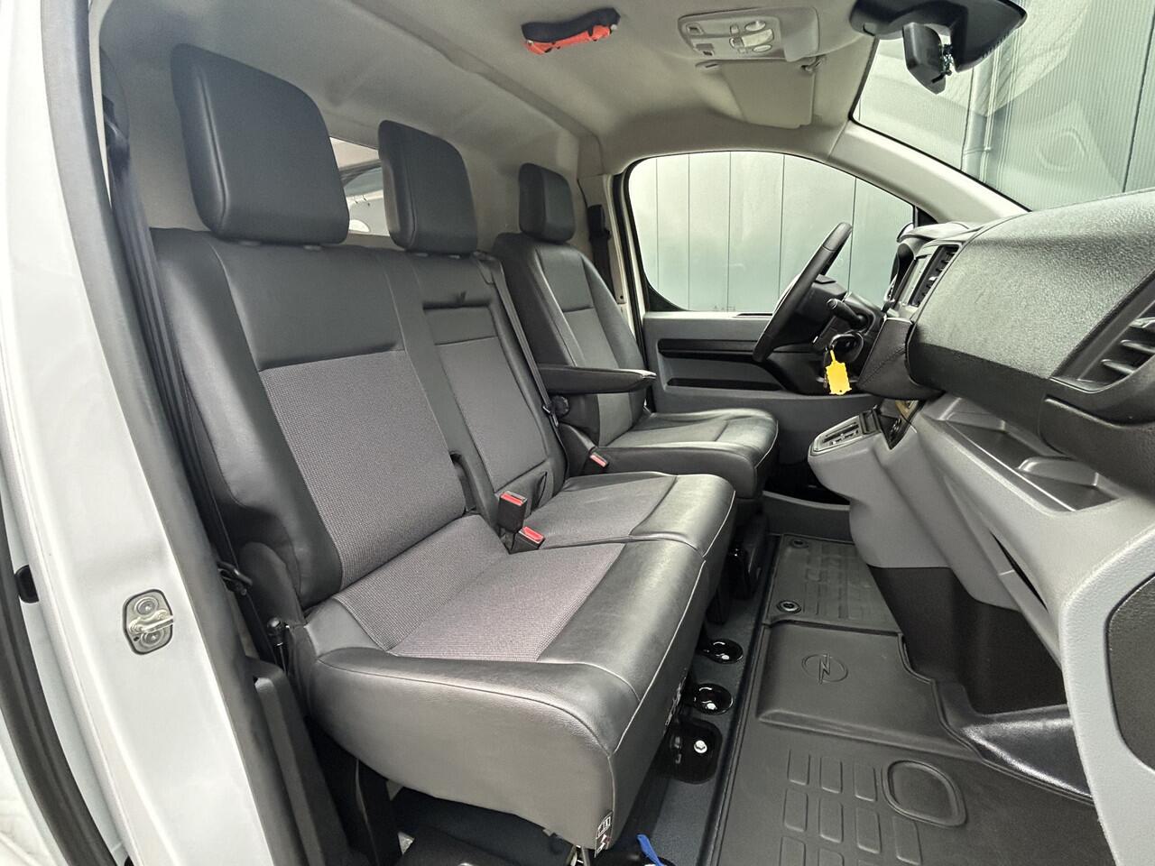 Opel VIVARO Vivaro-e 75 kWh / L2H1 / 1e EIG. / SOH 9 / 100% ELEKTRISCH / 83.954 KM !! / AIRCO / CRUISE / NAVI / CARPLAY / CAMERA / 3-ZITS