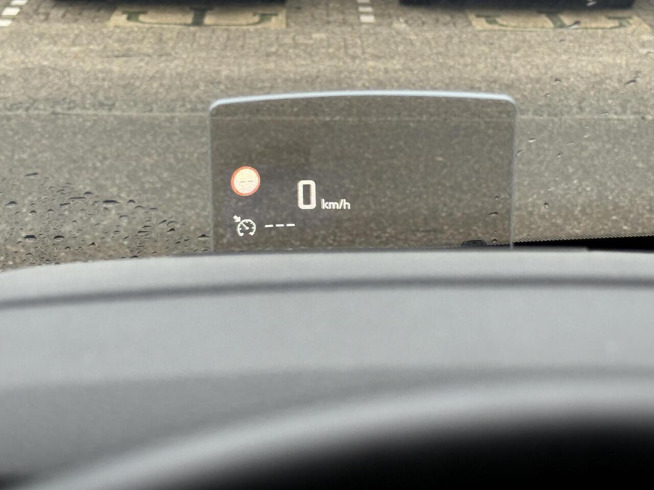 Opel ZAFIRA Life Electric L3 75 kWh VIP BUS Elekrisch 8 persoons banken uitneembaar UNIEKE AUTO