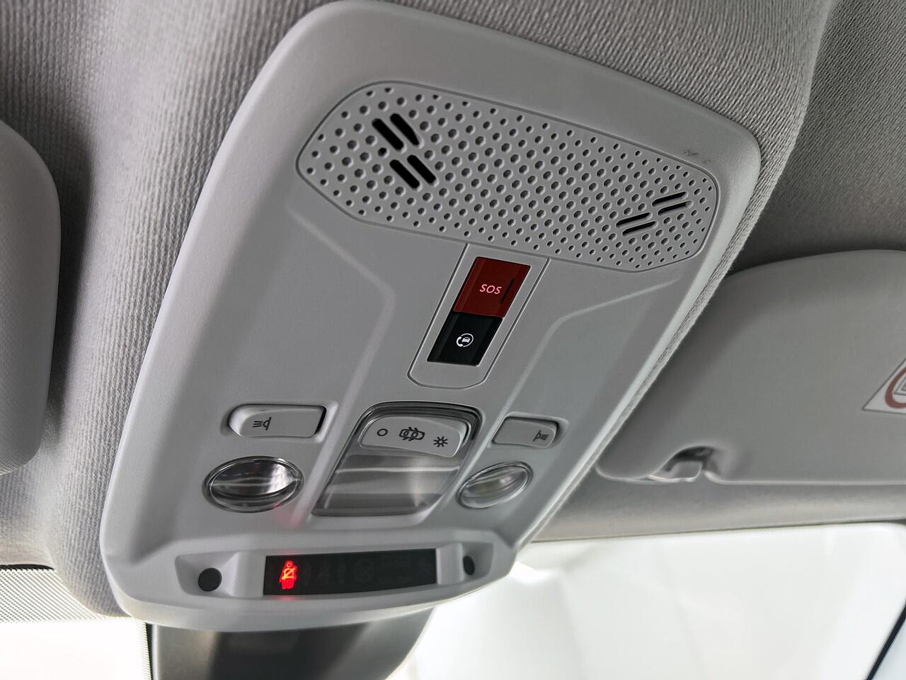 Opel e-Corsa Level 3 Edition 100KW / 50 kWh SOH 97% / Airco-Ecc. / Cruise-ctr. / Navigatie via Usb / 100% Elektrisch, 100% Stijlvol / Apk 09-2027