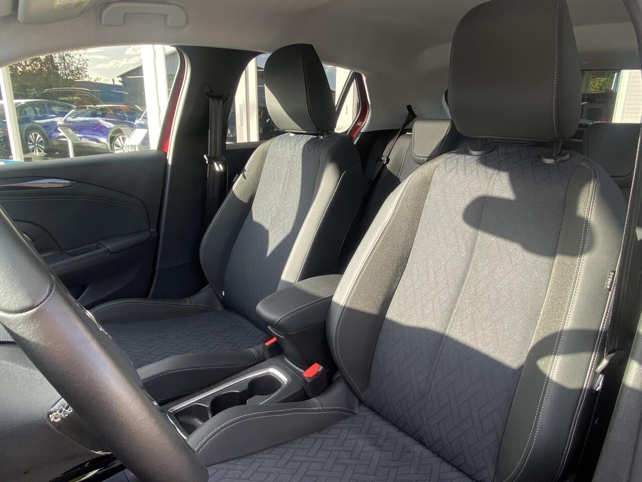 Opel e-Corsa Elegance | CCS | LED | Bluetooth | Apple Carplay | DAB+ | PDC v+a incl. camera | Cruise Control