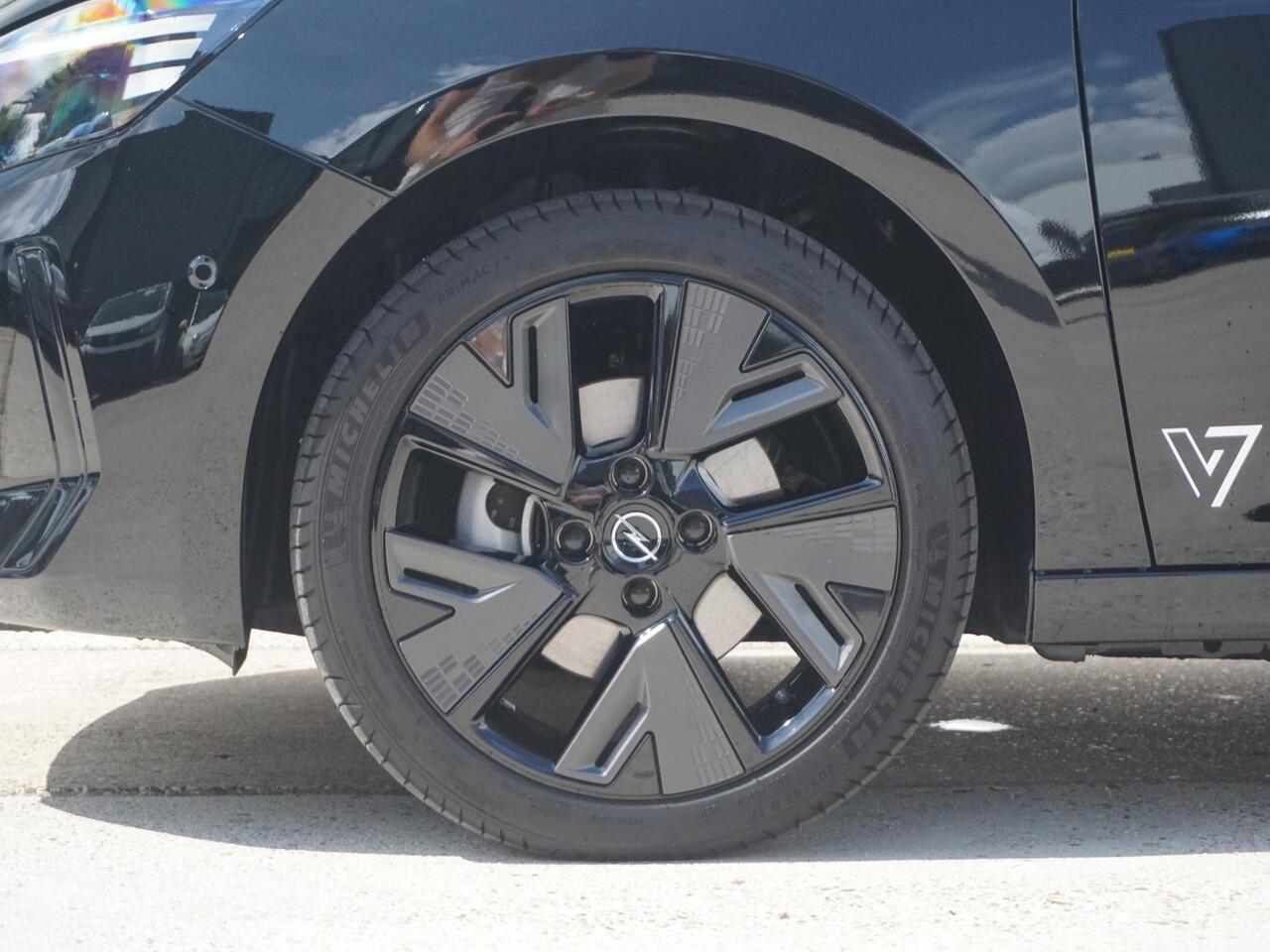 Opel e-Corsa Electric Long Range GS 51 kWh